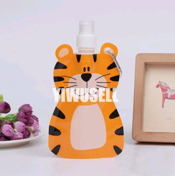 Best Mini Hiking water bag squeeze and folding for sale 01-yiwusell.cn