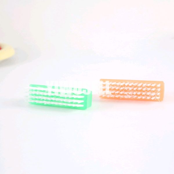 Cheap Handle Grip Nail Brush 2pcs for sale 02-yiwusell.cn
