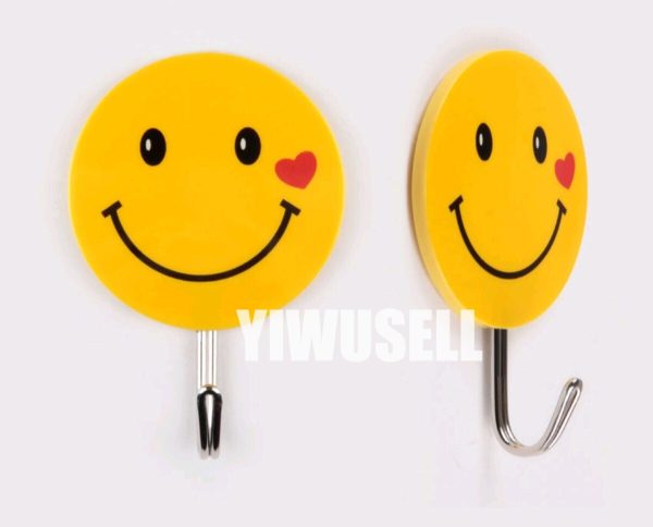 Best 3pcs Smile face Adhesive Hooks for sale 02-yiwusell.cn