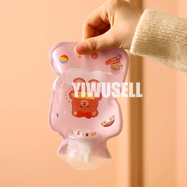 Best Colorful Hot water bottle for sale 03-yiwusell.cn