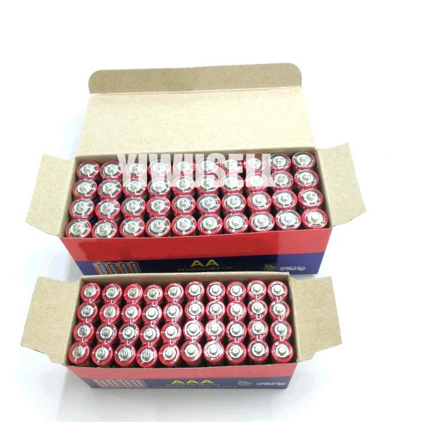 Cheap price AA Batteries AAA Batteries 4pcs for sale 05-yiwusell.cn