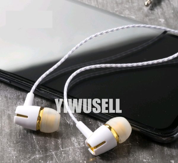 Cheap price earphones for sale 08-yiwusell.cn